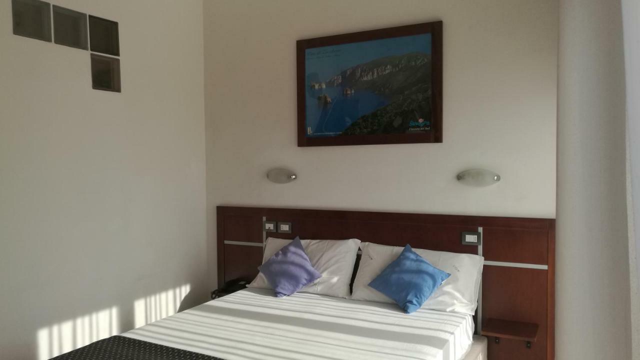 Hotel La Terrazza Cagliari Luaran gambar